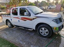 نيسان نافارا